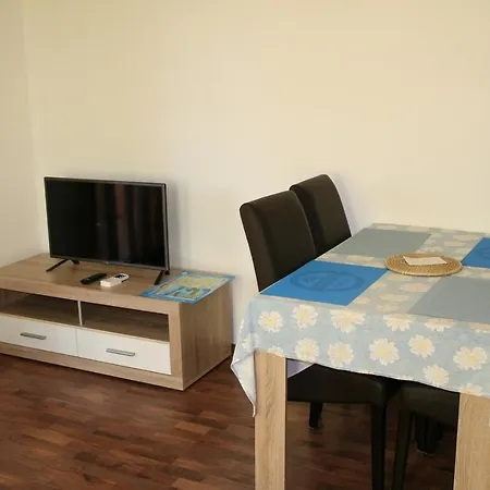 Apartman By The Sea Kanica, - 20057 *